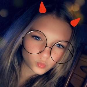 Meet your Posher, Lydia